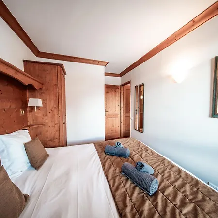 Spacious 2 Bed Des Cimes - Arc 1950
