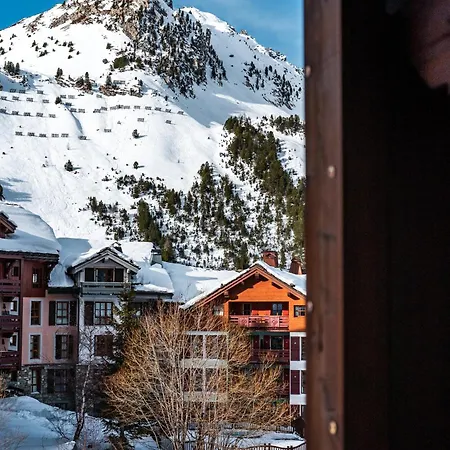 Spacious 2 Bed Des Cimes - Arc 1950 Ski-in Ski-out Bourg-Saint-Maurice